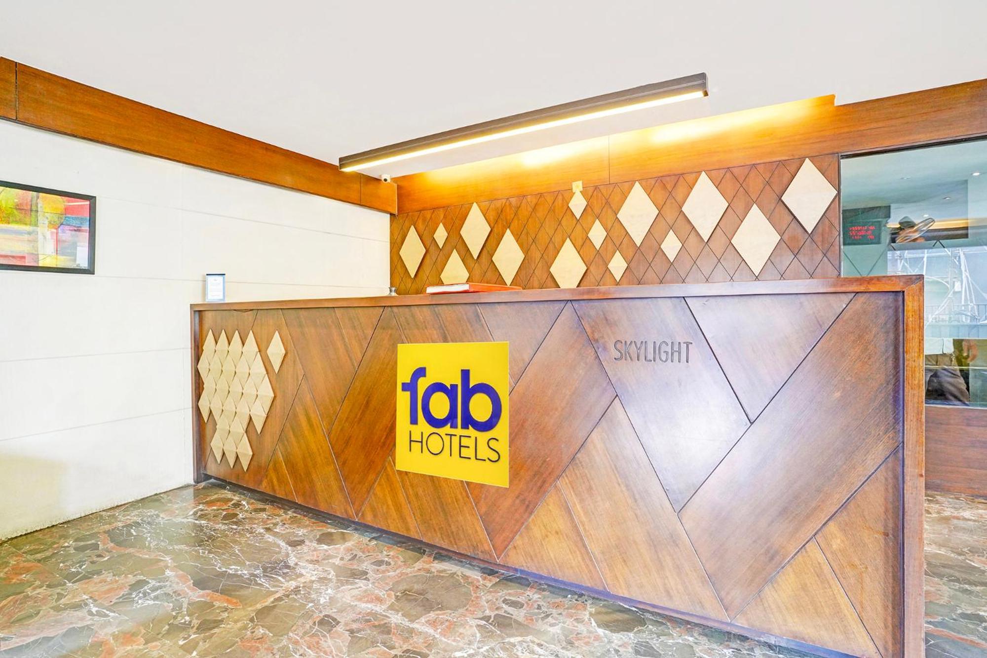 Fabhotel Prime Sky Light Vadodara Bagian luar foto