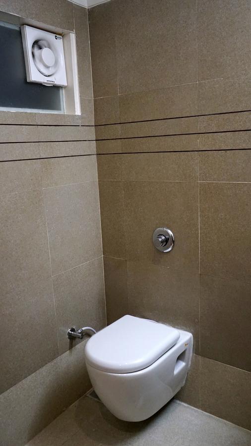 Fabhotel Prime Sky Light Vadodara Bagian luar foto